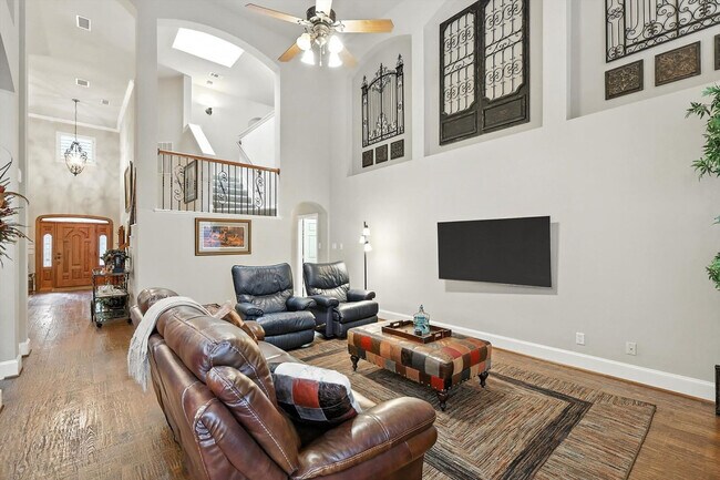 2303 Chapelwood Dr Lewisville, TX 75077 photo 2
