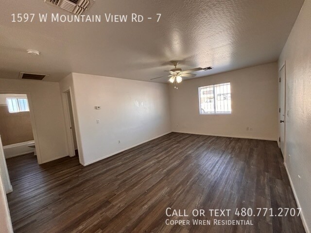 1597 W Mountain View Rd Phoenix, AZ 85021 photo 2