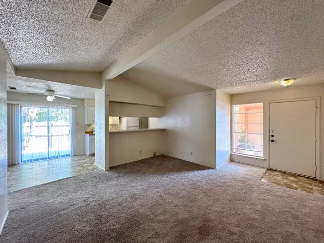 2210 Shoemaker Dr Killeen, TX 76543 photo 3