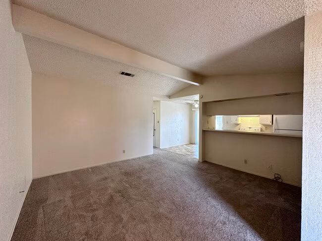 2210 Shoemaker Dr Killeen, TX 76543 photo 2