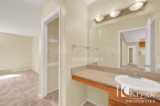 1333 N Camino Alto Vallejo, CA 94589 photo 5