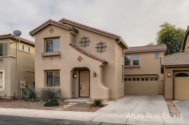 14551 W Port Royale Ln Surprise, AZ 85379 photo 2