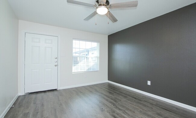 Crossings at Alderson Apartments photo 2