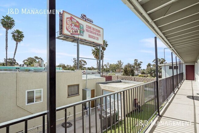 824 47th St San Diego, CA 92102 photo 2