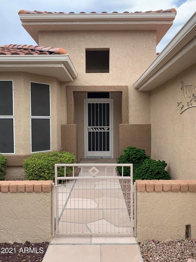 15136 W Corral Dr Sun City West, AZ 85375 photo 4