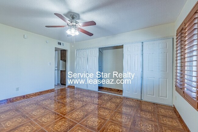 15821 N 23rd Dr Phoenix, AZ 85023 photo 5