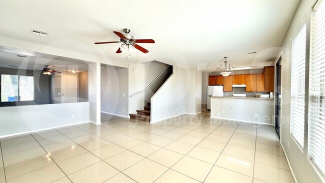 16903 West Marconi Avenue, Surprise, AZ 85388 photo 5