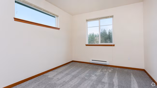 Parkview Apartments photo 4