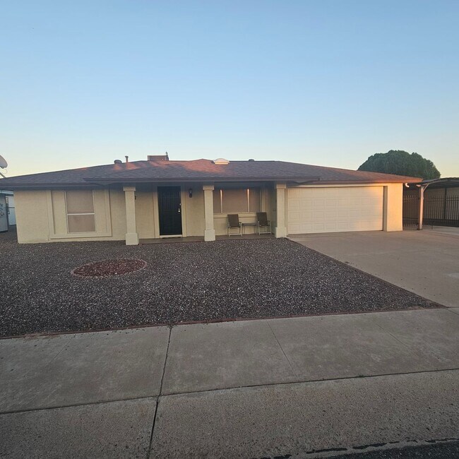 Cozy 2 Bedroom Unit In Sun City Community photo 3