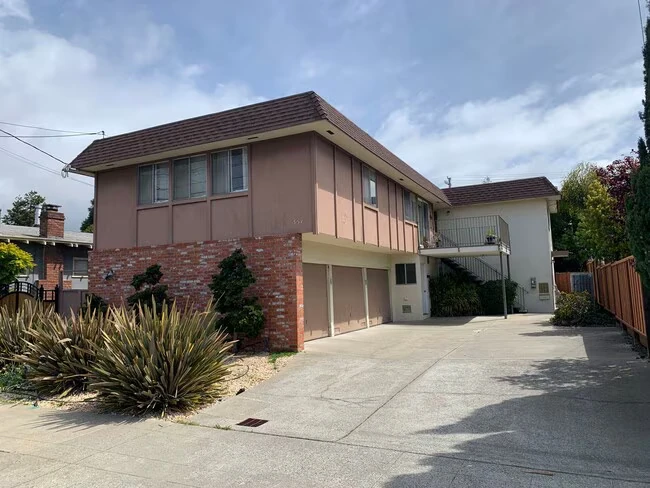 957 Cornell Ave Albany, CA 94706 photo 2