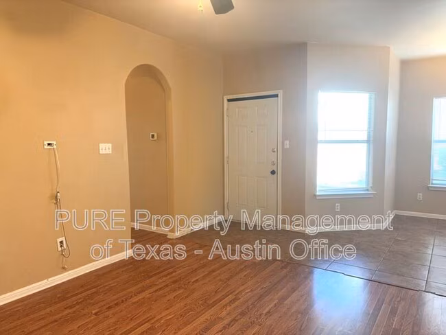 2869 Southampton Way Round Rock, TX 78664 photo 3