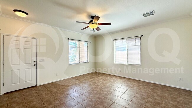 4502 E Oxford Ln Gilbert, AZ 85295 photo 5
