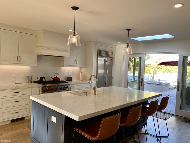120 Van Tassel Court, San Anselmo, CA 94960 photo 2
