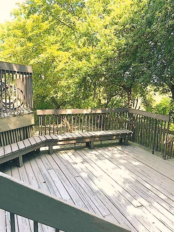 908 Poplar St Austin, TX 78705 photo 2