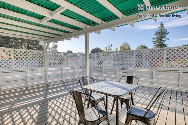 743 Roble Ave Menlo Park, CA 94025 photo 5