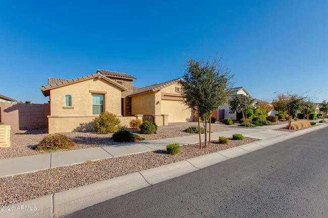 18888 E Apricot Ln Queen Creek, AZ 85142 photo 3