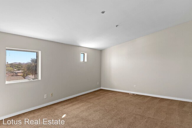 1111 W University Dr Tempe, AZ 85281 photo 4