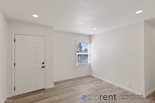 2929 Sacramento Street, Berkeley, CA 94702 photo 3