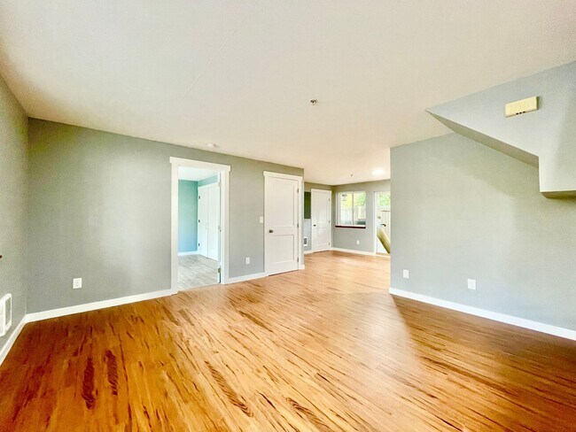 15313 15th Ave NE Shoreline, WA 98155 photo 5