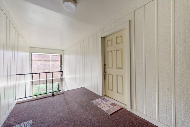 7575 Katy Fwy Houston, TX 77024 photo 5
