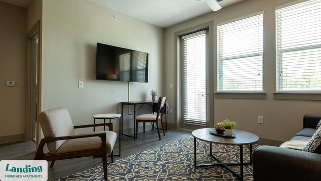 6107 E Riverside Dr Austin, TX 78741 photo 5
