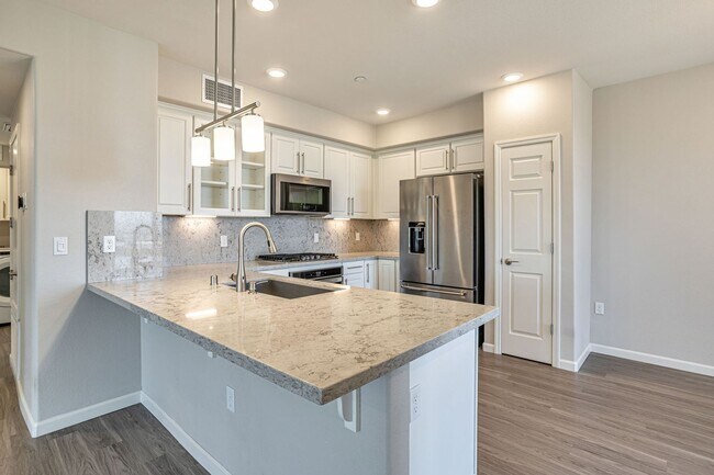 109 Manly Terrace San Jose, CA 95136 photo 2