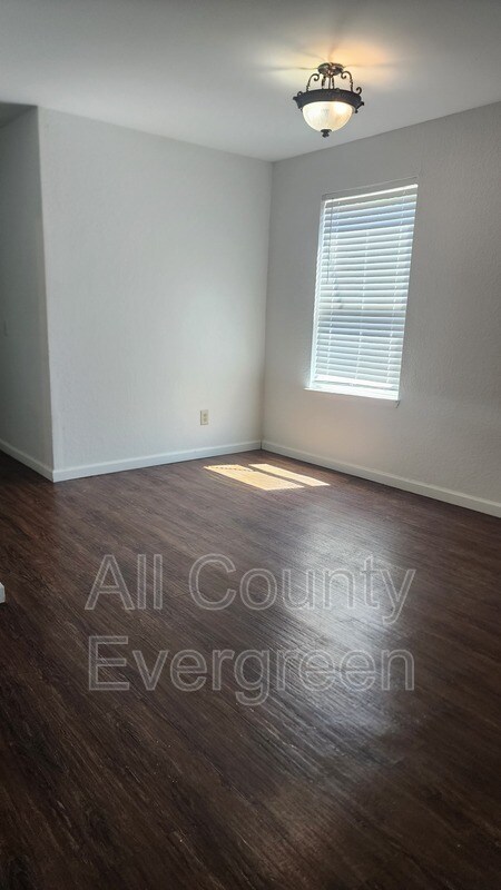 540 Burnett Ave S Renton, WA 98057 photo 4