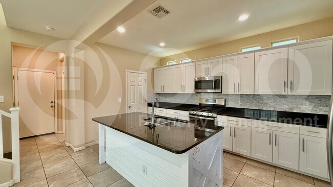 3739 E Trinity Ln Chandler, AZ 85286 photo 5