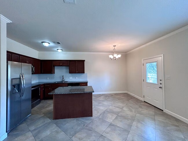 7307 Bar K Ranch Rd Lago Vista, TX 78645 photo 5