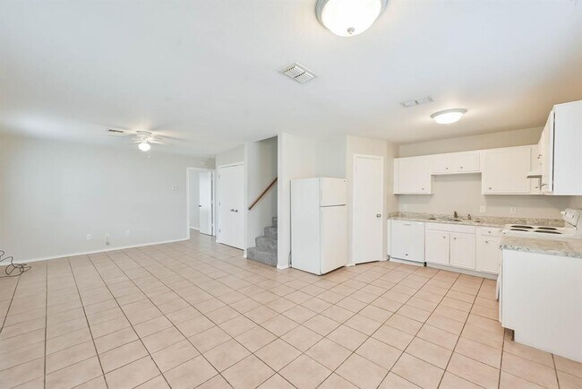 510 Kings Way Drive, Mansfield, TX 76063 photo 5