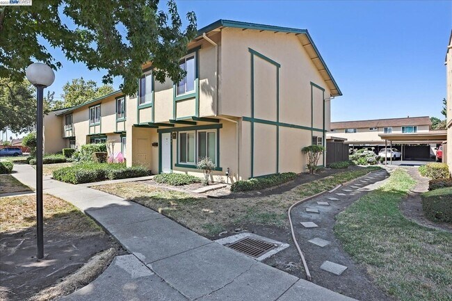 2481 Arf Avenue, Hayward, CA 94545 photo 3