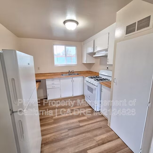 2802 Western Ave Petaluma, CA 94952 photo 3