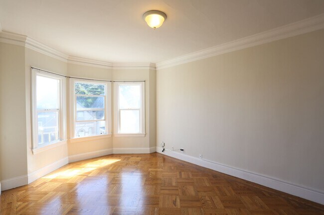 245 11th Avenue, San Francisco, CA 94118 photo 3