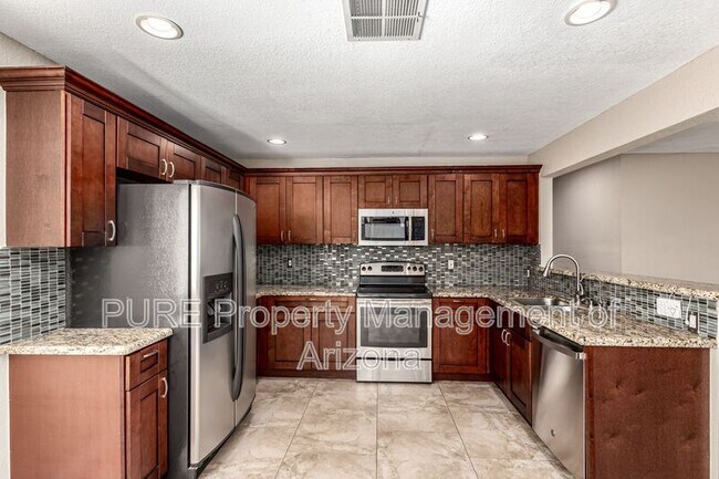 1817 W Portobello Ave