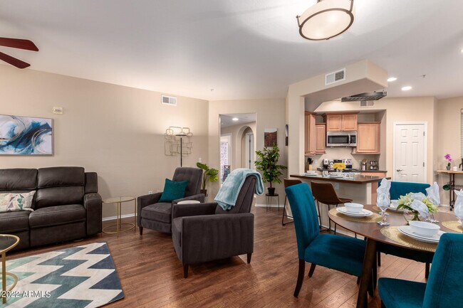 14575 W Mountain View Blvd Surprise, AZ 85374 photo 4