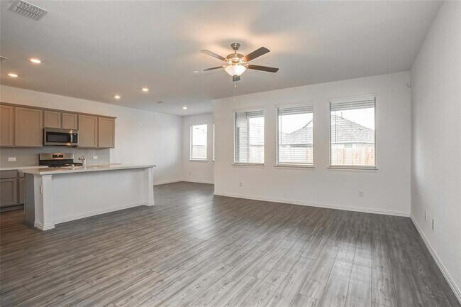 14800 Mainstay Way, Haslet, TX 76052 photo 4