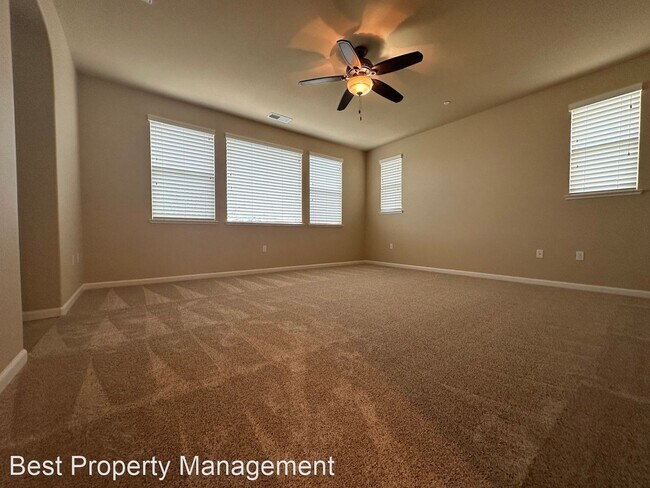 8419 Pinehollow Cir Discovery Bay, CA 94505 photo 2