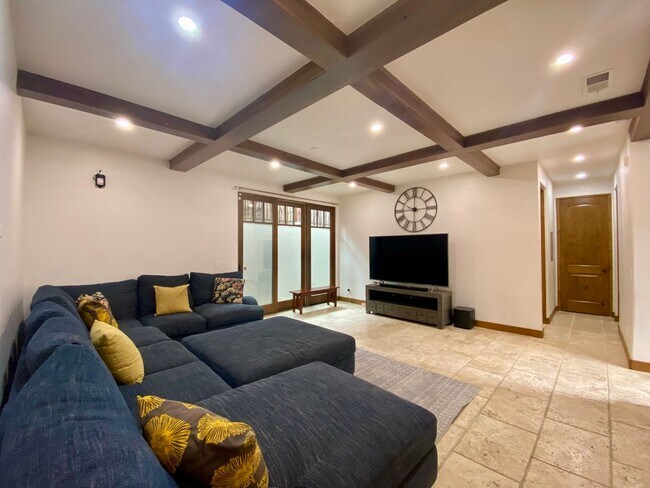 642 San Benito Ave Los Gatos, CA 95030 photo 3