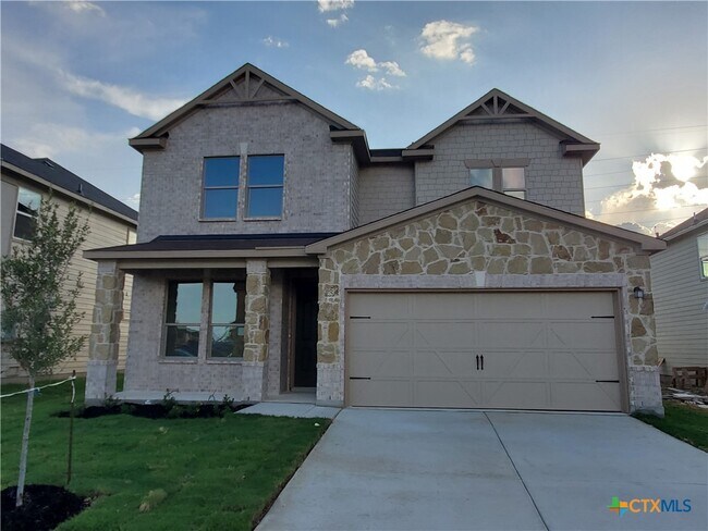4005 Woodside Dr Seguin, TX 78155 photo 3