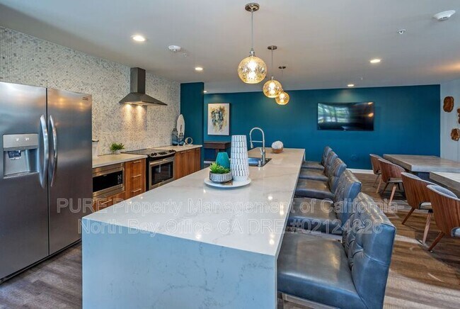 785 Baywood Dr Petaluma, CA 94954 photo 5
