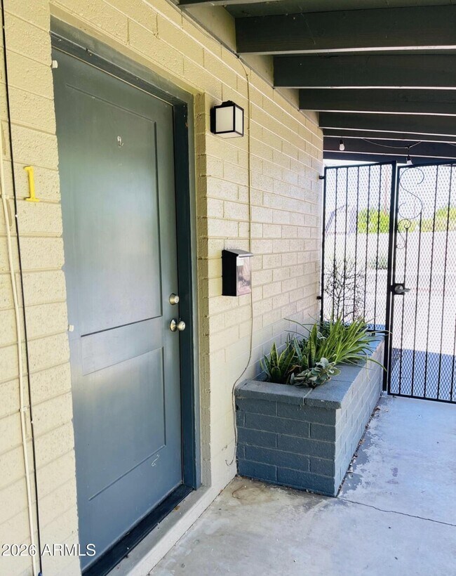 4601 N 12th Ave Phoenix, AZ 85013 photo 3