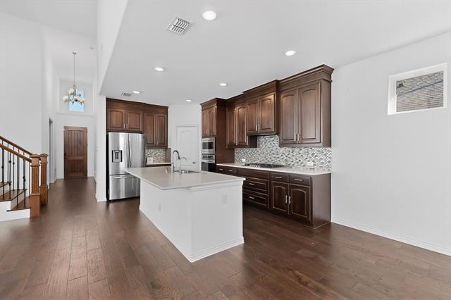 2249 English Ivy Rd Frisco, TX 75033 photo 5