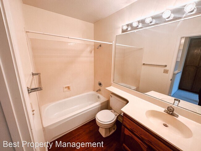 3160 Paseo Robles Pleasanton, CA 94566 photo 4