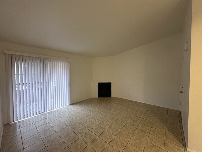 1559 W Mercer Ln Phoenix, AZ 85029 photo 5