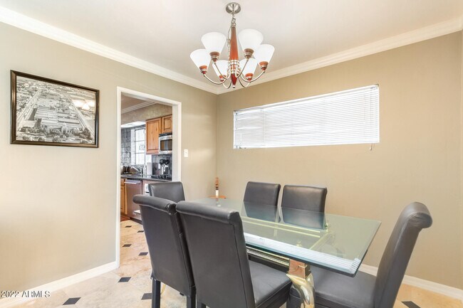 6626 E GRANADA Road photo 4