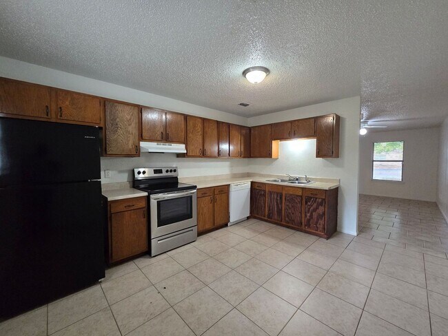 1619 Indian Trail Harker Heights, TX 76548 photo 3