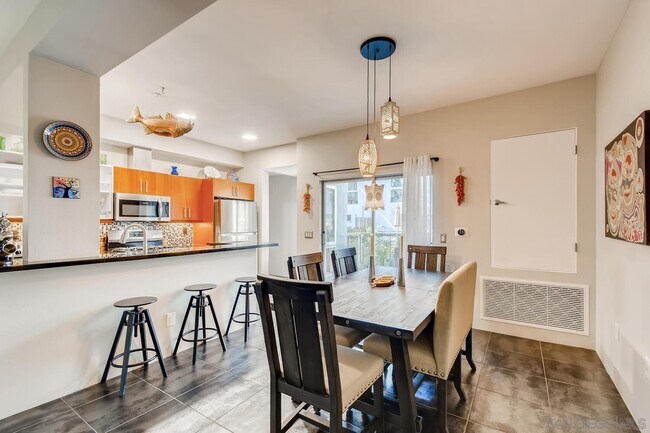 991 Sigsbee St San Diego, CA 92113 photo 5