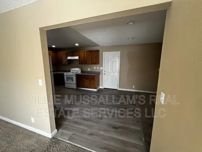 1625 Court Dr Tracy, CA 95376 photo 4