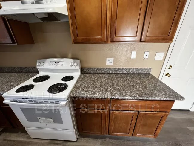 1625 Court Dr Tracy, CA 95376 photo 5