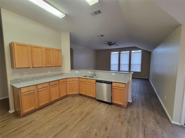 3333 Pecan Shadow Way Mesquite, TX 75181 photo 4